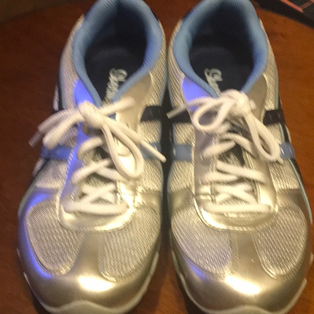 Skechers woman’s walking shoes